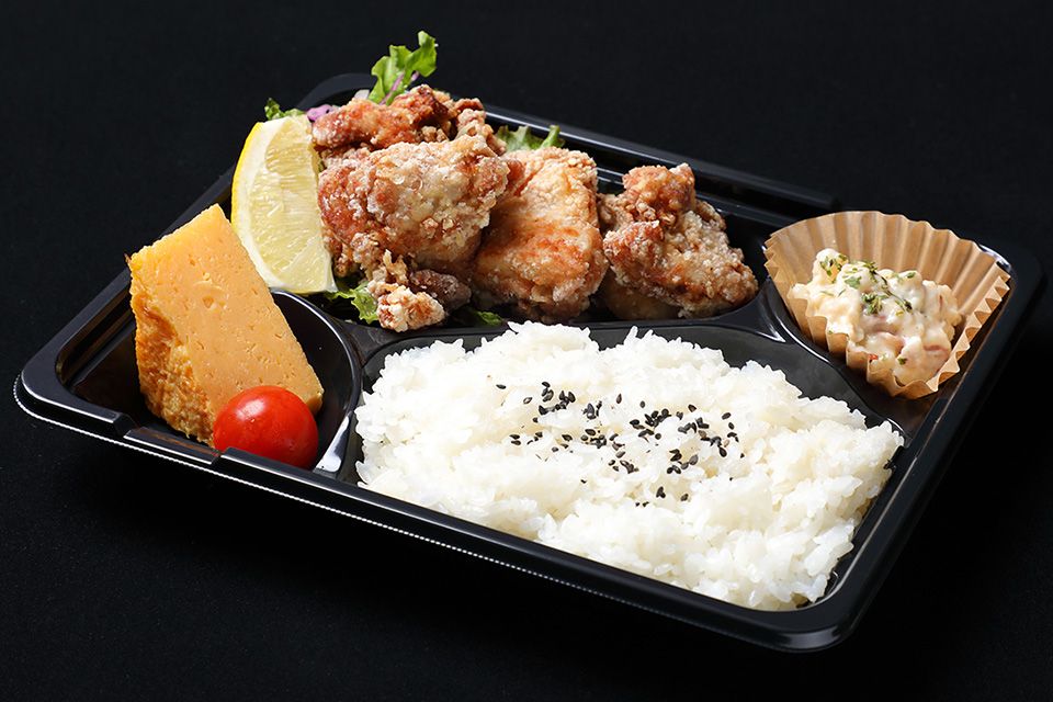 若地鶏の唐揚げ弁当